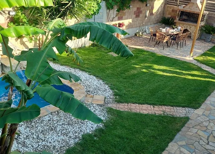 Kontes Kefalonia * Kardhakáta