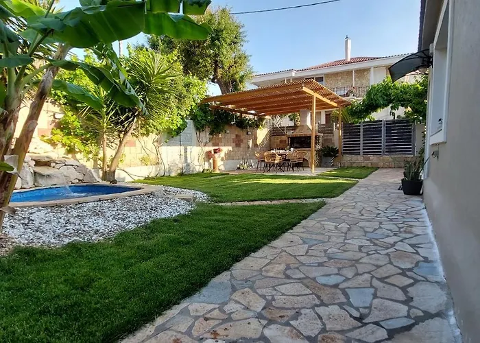 ヴィラ Kontes Kefalonia