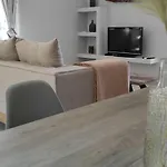 Kontes Kefalonia Kardhakata