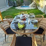 Kontes Kefalonia *